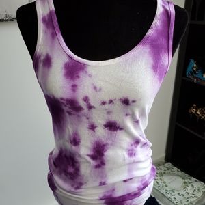 ❤ NWOT Purple and White  tie dye